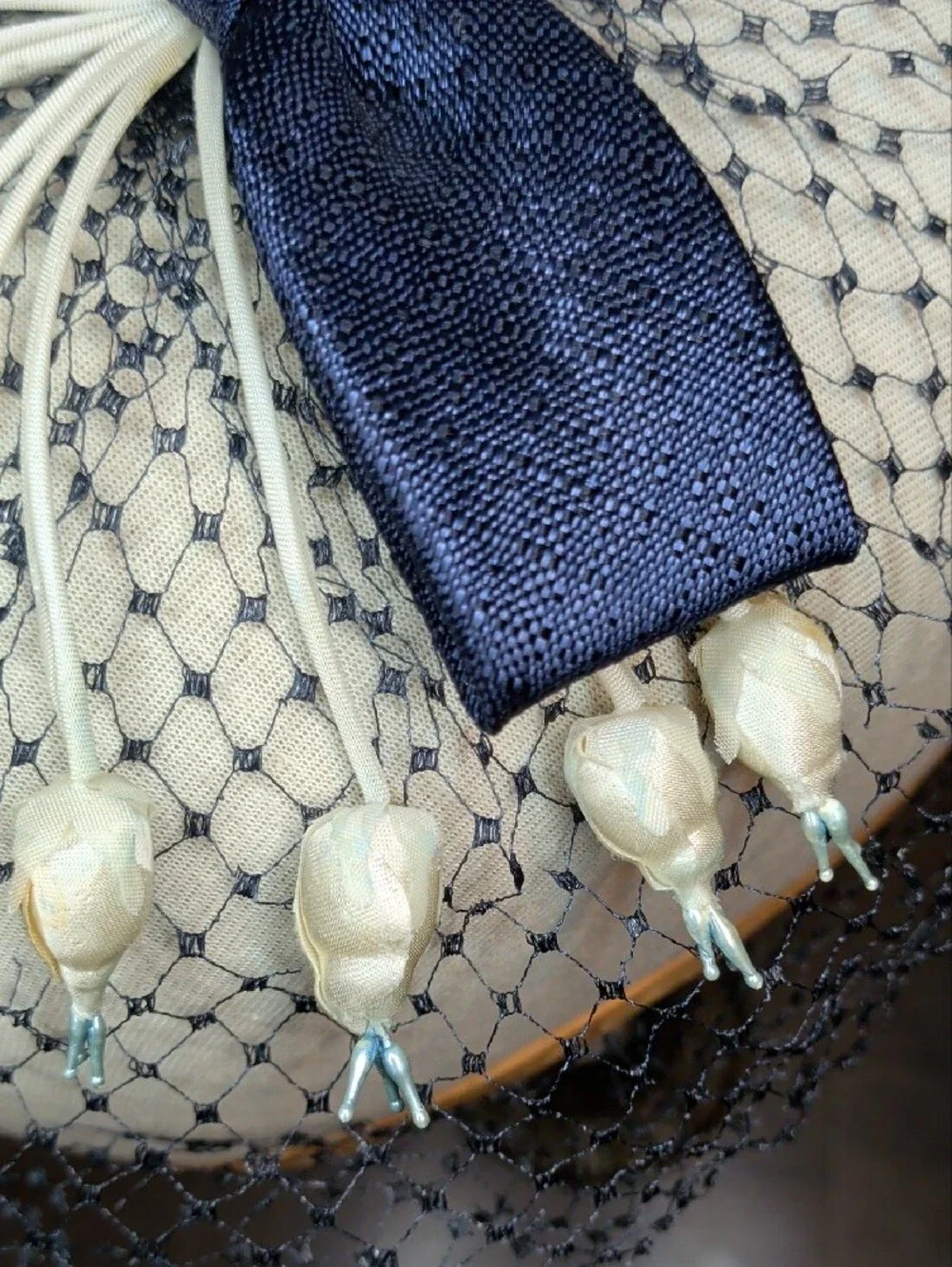 Vintage 60s Navy Blue Bow Veil Hair Fascinator w/ Draping Rose Buds MCM